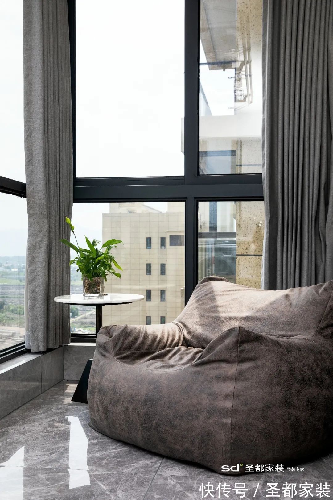圣都家装|圣都家装：惊艳全网的落地窗设计，再过20年也不过时！