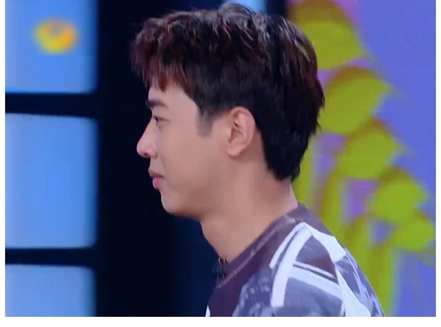 維嘉|《快本》豆汁懲罰有多狠？維嘉吳昕互相推搡，梁靖康喝完吐了