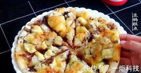 孩子爱吃的,2款简易披萨,几分钟做一个,比买的放心