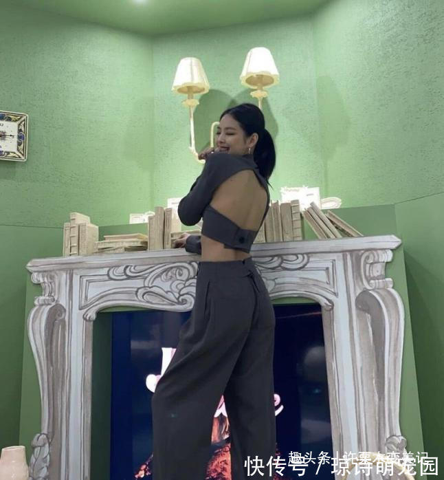 面料 请脱下你的“阔腿裤”,太土了!今春流行穿“云朵裤”,洋气显瘦