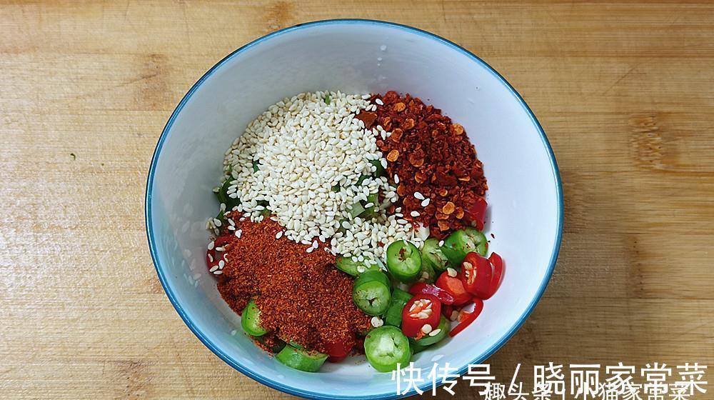 小猫|教你制作酸辣土豆,成菜酸辣入味,外酥里软,开胃下饭超好吃