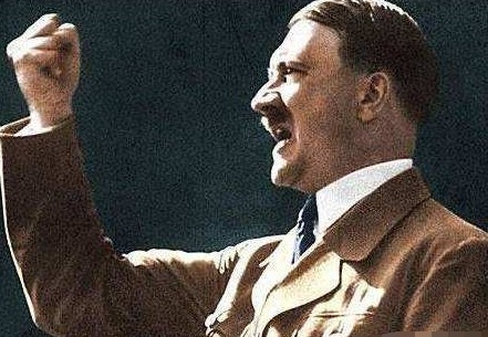 希特勒|希特勒最霸气的3句话，句句让士兵热血沸腾，最后一句最经典