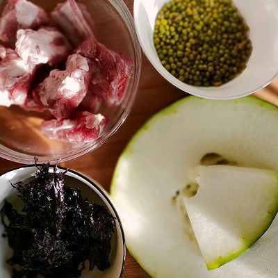 燕儿|绿豆排骨紫菜汤