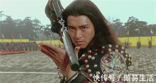 状元|清朝最后一位武状元，曾靠两招打败霍元甲，一说名字家喻户晓