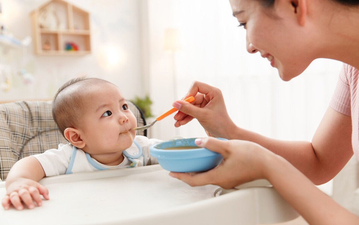 宝宝|宝宝何时需戒夜奶?最晚不超过这月,或对娃身高、颜值都有影响