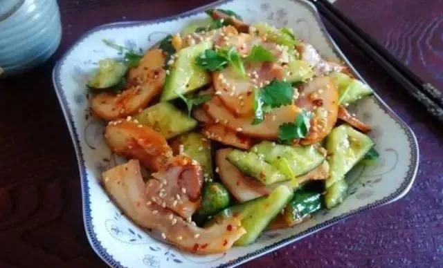 东北“热炕头”上的9大“下酒菜”，在东北“贼火”，老酒鬼都爱