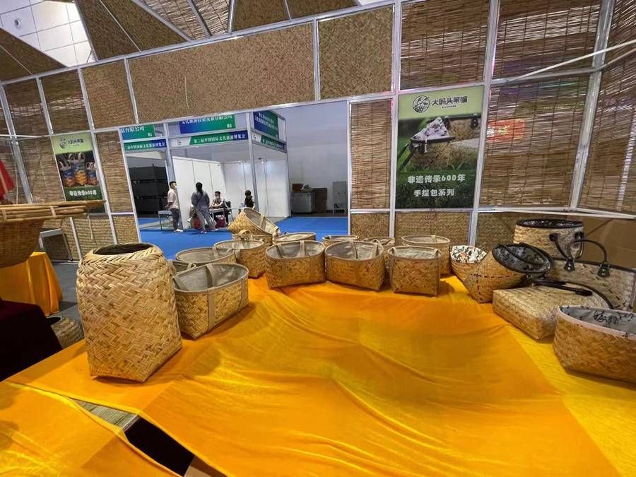 振兴|文旅博览会上乡村美食手工艺品异彩纷呈，好一幅“乡村振兴”画卷