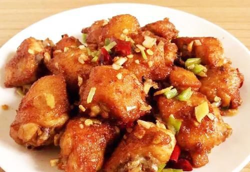 香味十足的几道家常菜，每次吃都光盘，解馋下饭，家人吃过都称赞