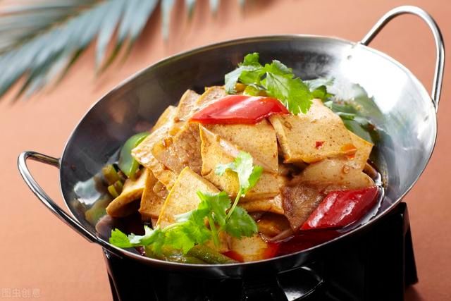 这菜不吃太亏了，虽是素菜比肉还抢手，蛋白质丰富，孩子吃最好