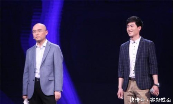 导演|他被所有女嘉宾灭灯，离开时抱走女导演，如今俩人怎样