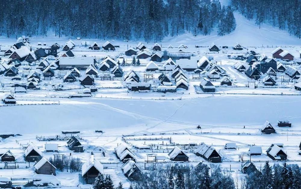 新年长假终于来啦！阿勒泰多个雪场可去耍，你pick哪个？