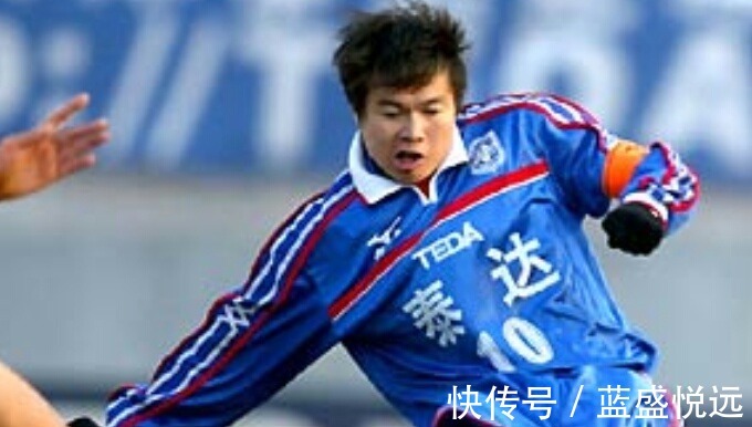 张玉宁|前国脚于根伟巅峰时什么水平放今天可算主力,比武磊张玉宁好用!
