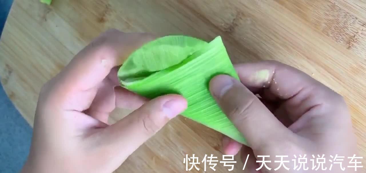 牙口|玉米新吃法，暄软香甜营养易吸收，特别适合牙口不好的老人！