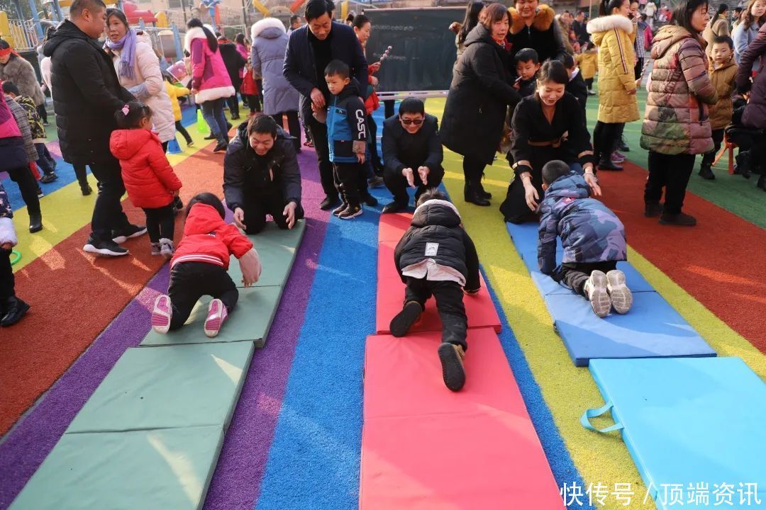 快来看，商城实验幼儿园里也有新年“庙会”