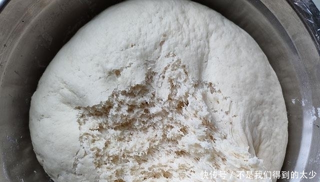 植物蛋白|最近大爱用它蒸包子，1元买2块，捏碎调成馅，嫩乎乎的真好吃