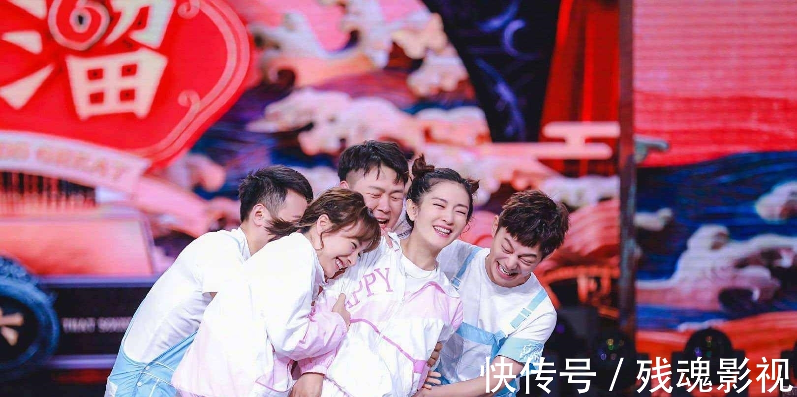 《快樂大本營》結(jié)束，《你好星期六》定檔，快樂家族只剩何炅一人