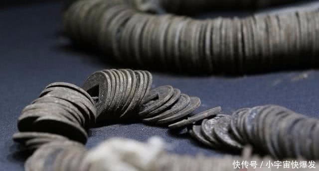 铜钱|盗墓贼为何不拿墓中的铜钱,除了不值钱外,还有几个原因