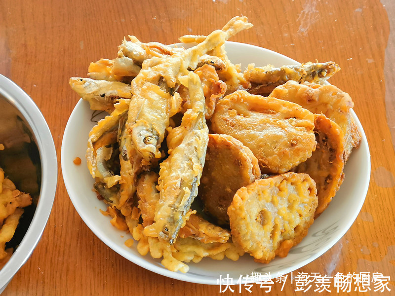 餐条子|过节回娘家，夫妻俩一起做了4道菜，老妈夸赞真好吃