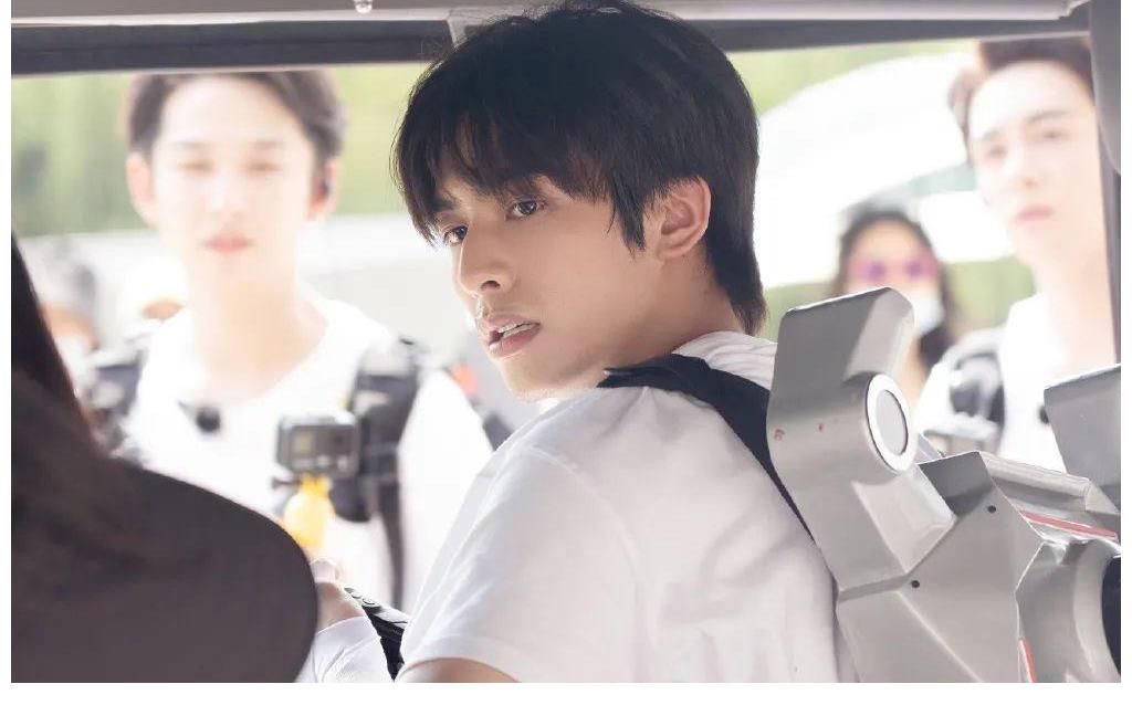 蔡国庆|《牛气满满的哥哥》：小哥队虽败犹荣，可算成长了