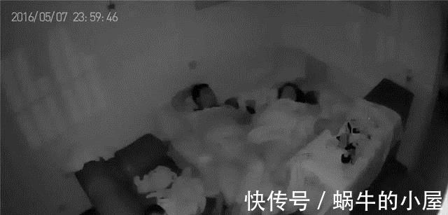 居住|7口人挤43平小窝，老人睡客厅，爆改变9房，网友：卫生间头次见