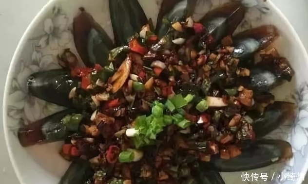 哥哥第一次把嫂子带回家,妈妈四个拿手菜招待,嫂子:明年就结婚