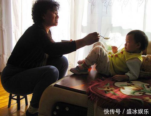 止咳|立秋后,隔三差五给孩子煮个粥这俩物搭配,养脾止咳,感冒拜拜