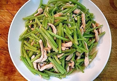 健康|养肝要多吃此菜，每天炒一盘，排出毒素，肝脏越来越健康