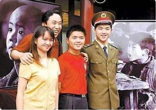 老夫妇!29年前感动全国的一张照片,主角苏明娟被大家帮助读书,现状如何