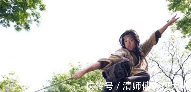 杨过!独孤求败有8位传人,杨过武艺排第三,第一名武功极高却下场凄惨