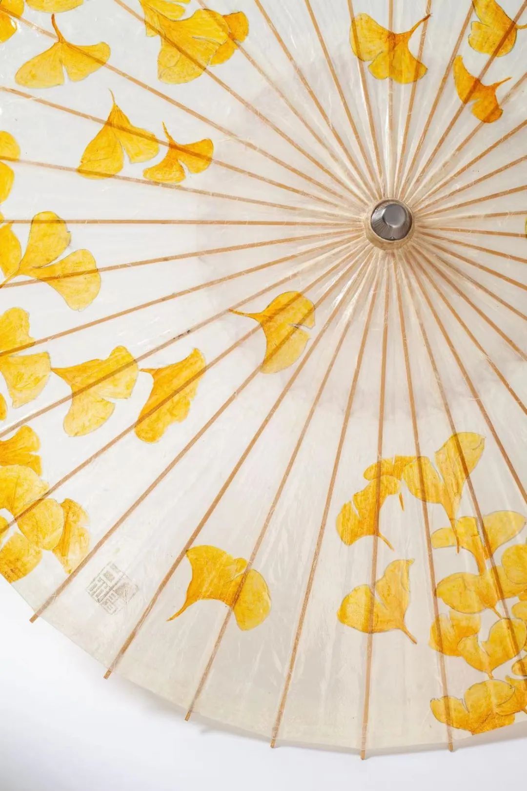 刘伟|一把伞600元，排队半个月才能买到！杭州90后小伙这手绝活太惊艳，火到国外了