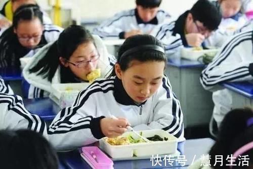 妈妈|女儿11岁身高1米4,多亏妈妈坚持做3件事,让她3年长高20cm