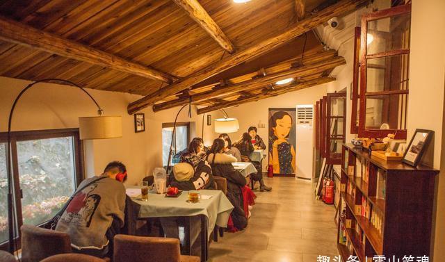 曹雪芹|中国第一座女子大学,曾是曹雪芹家后宅,东方最美校园