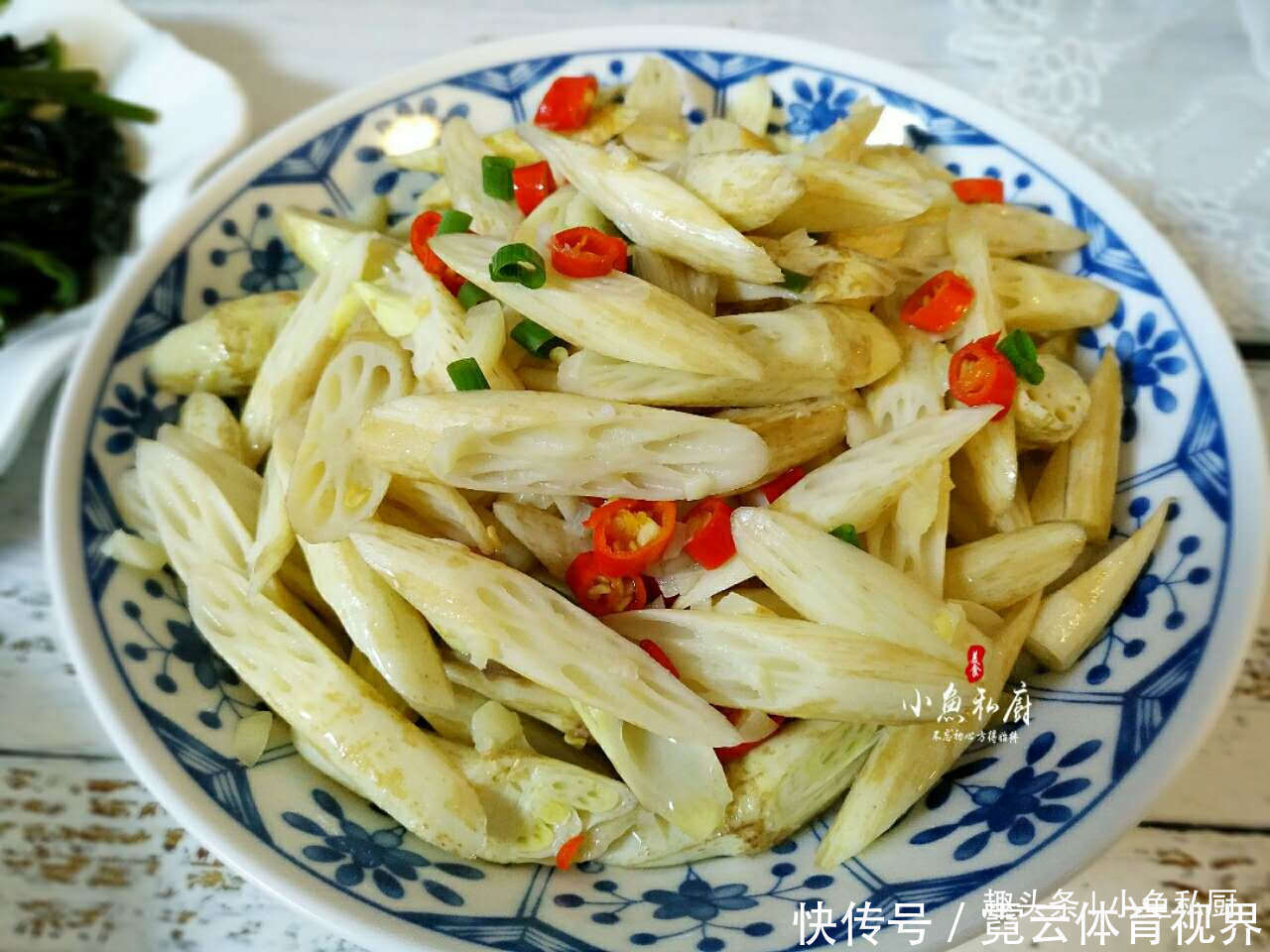 藕带|女儿最爱这道菜,简单炒一炒,酸辣爽口,比肉还香,现在吃正当季