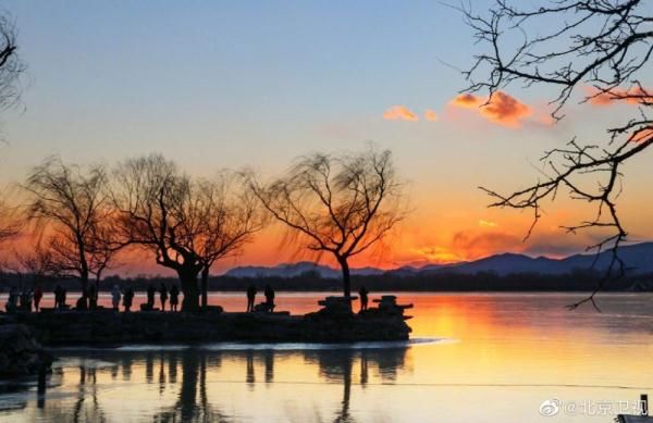 颐和园|金光洒满颐和园 十七孔桥桥洞被夕阳金色余晖穿透