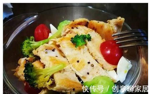 鸡胸肉|懒人秋天想刮油把它当主食吃,腰肢纤细,脸水灵人苗条!