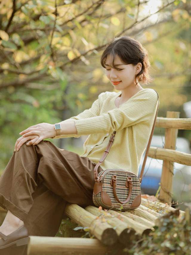 穿搭|秋天想穿出高级优雅感，可以尝试这4套穿搭，让你美出新高度