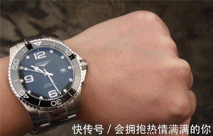 我们来了|ZF厂康卡斯复刻表评测—ZF浪琴康卡斯黑盘有哪些优缺点？