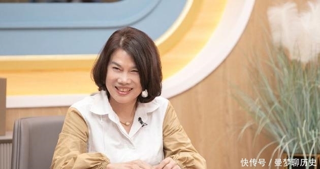 综艺 综艺《初入职场的我们》实习生们告诉你如何高效的向领导汇报工作