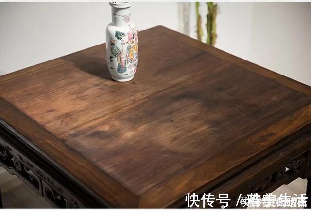 家具|古朴端庄,清红木束腰马蹄腿拐子龙纹,方桌