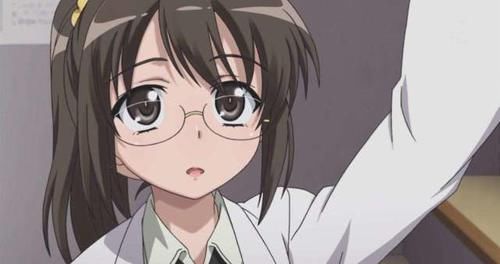 卡姿兰|摘下眼镜瞬间拥有“卡姿兰大眼睛”,动漫中的这些眼镜娘你喜欢吗