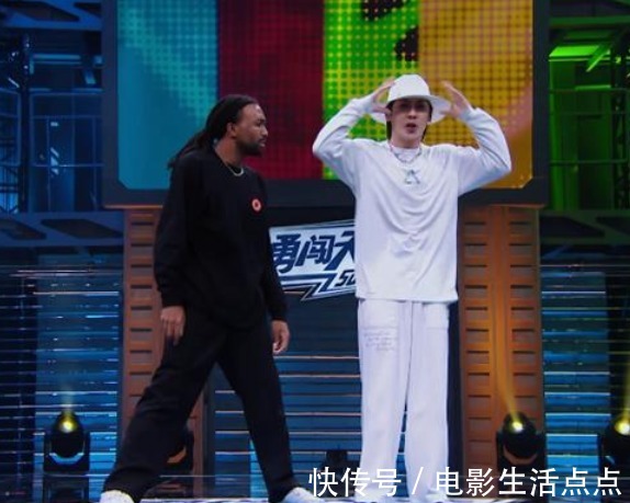布布|《街舞》王一博战队强者多，但为何会输掉56分？有个原因超现实