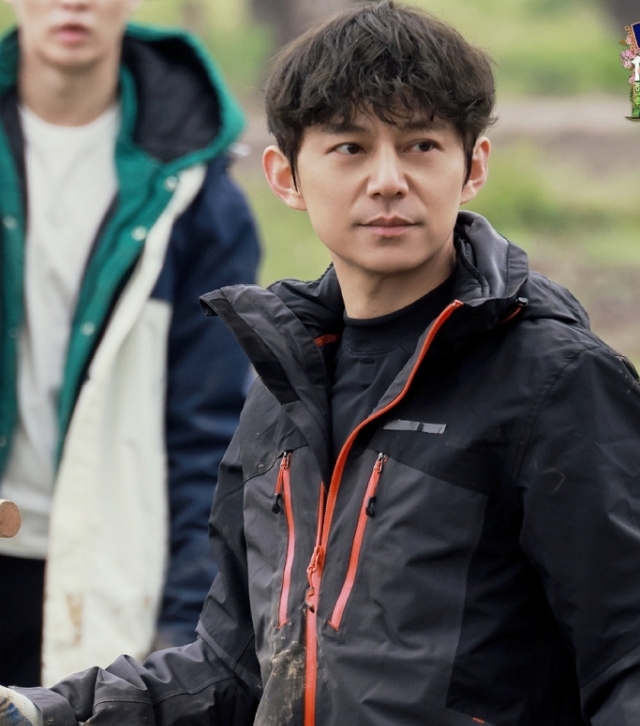 《向往》迎来最艰苦制作,黄磊张艺兴穿同一衬衫,物资都要自己送