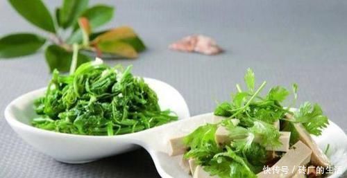 含有|女性抗衰先會(huì)吃，常吃3種食物，淡化色斑，延緩衰老，美白肌膚