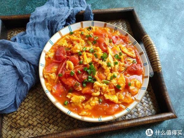 食用油|做西红柿炒鸡蛋，加盐还是加白糖？大厨教你正确做法，香浓好吃