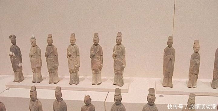 男子花50万打造假古董转手卖出22亿天价,专家亏了