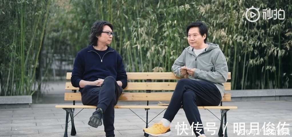 折叠屏|全球首发液态镜头！小米MIX正式回归，突破万元