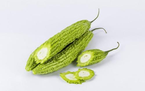 含糖量|血糖偏高能吃西红柿吗？医生建议：若想降血糖，少吃这2种食物