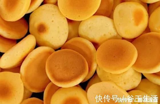 在家自制奶油鸡蛋小饼干，不用烤箱不用油，一口平底锅轻松搞定！