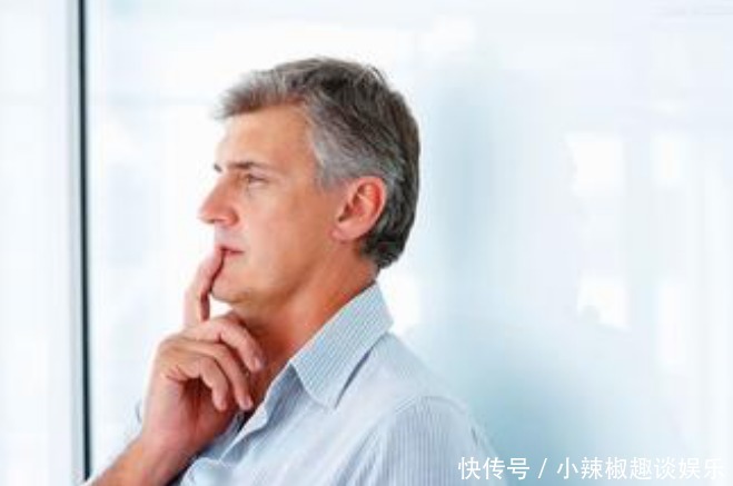 屏住呼吸|过了45岁,能完成2个测试,满足3个“达标”,恭喜你有长寿潜力