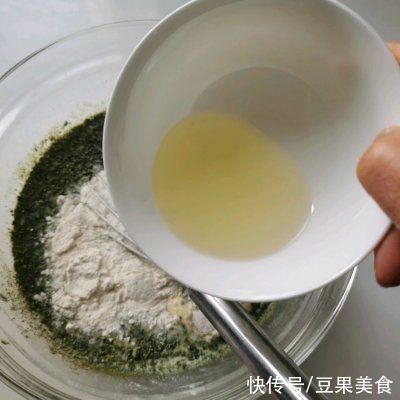 #白色情人节限定美味#治愈抹茶——毛巾卷
